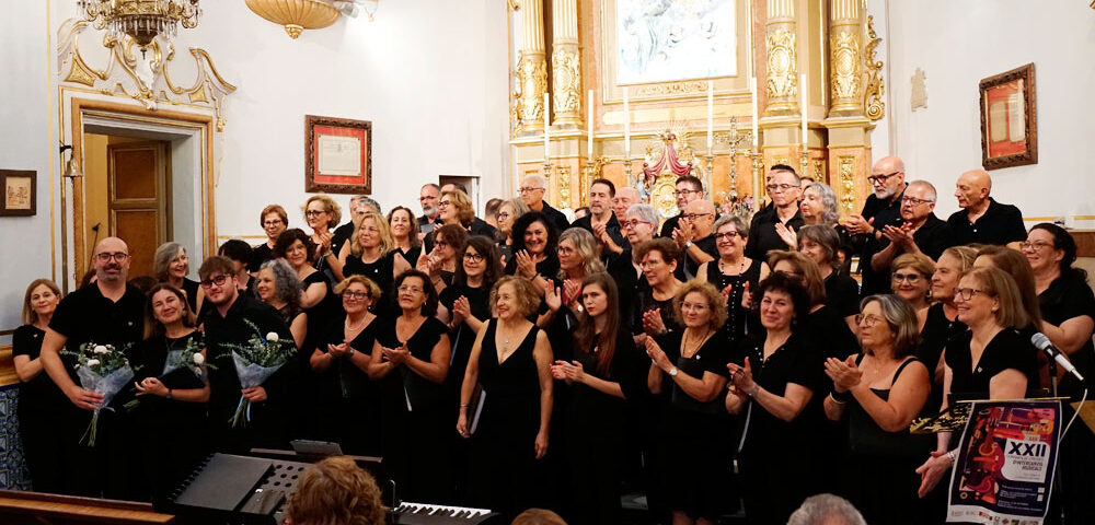 Intercanvi la Coral AACA i el Cor Echo Vocis de Sueca